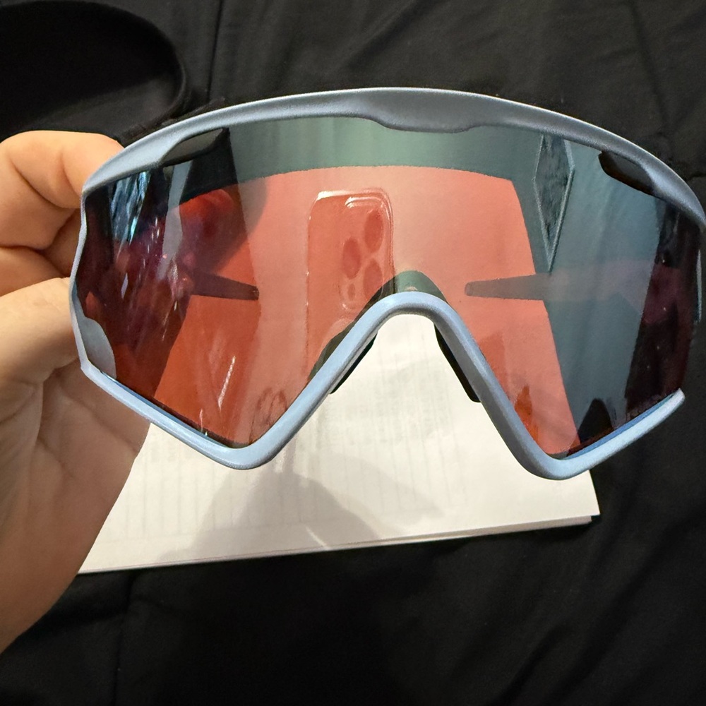 Brand new Oakley wind jacket 2.0 sunglasses